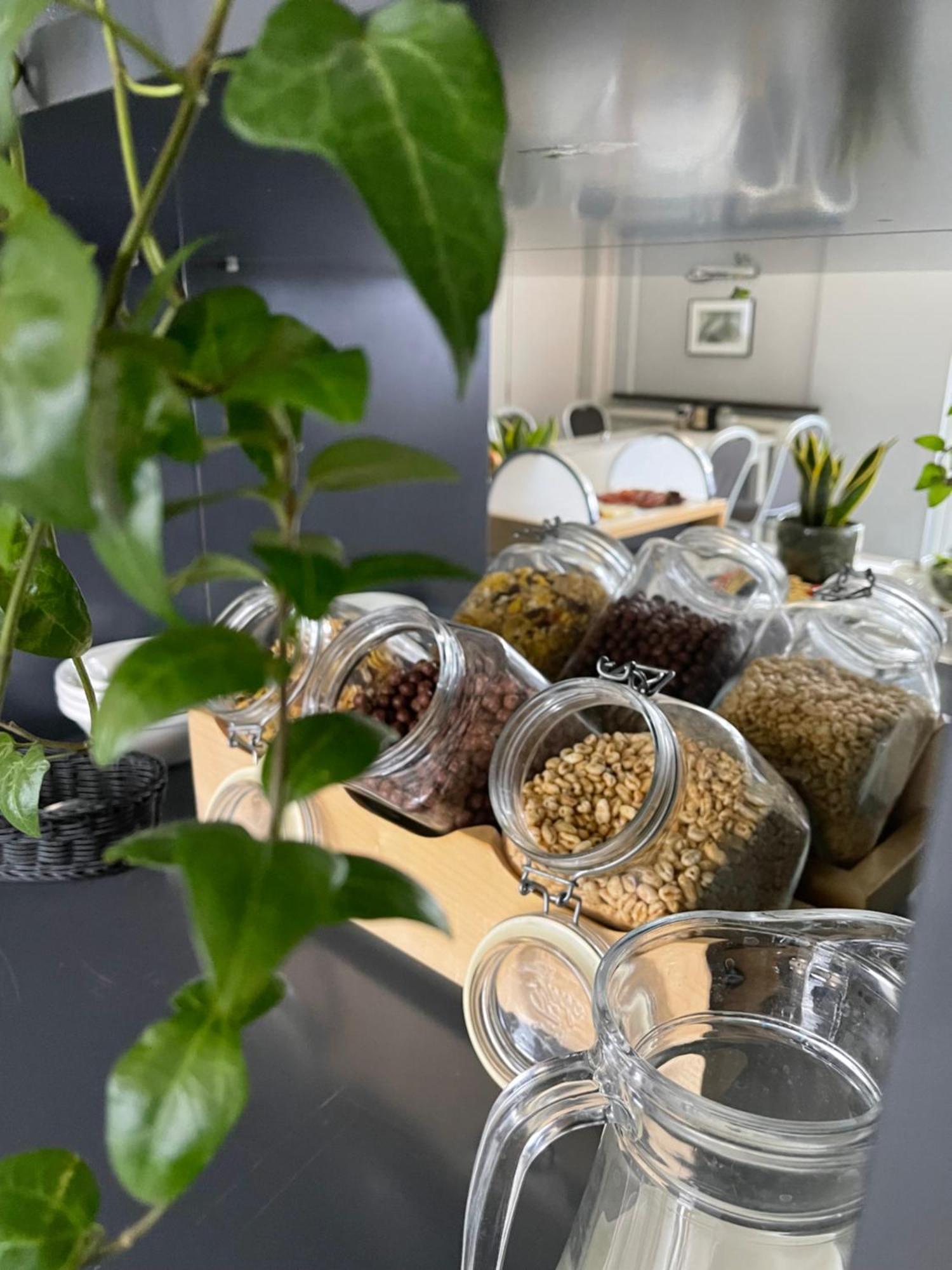 Oleśnica Hotel Garden מראה חיצוני תמונה