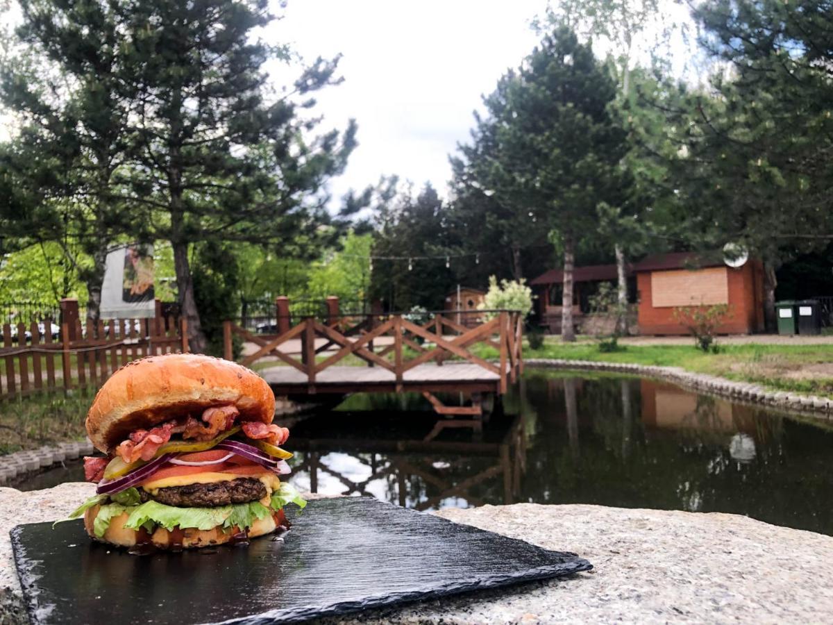 Oleśnica Hotel Garden מראה חיצוני תמונה